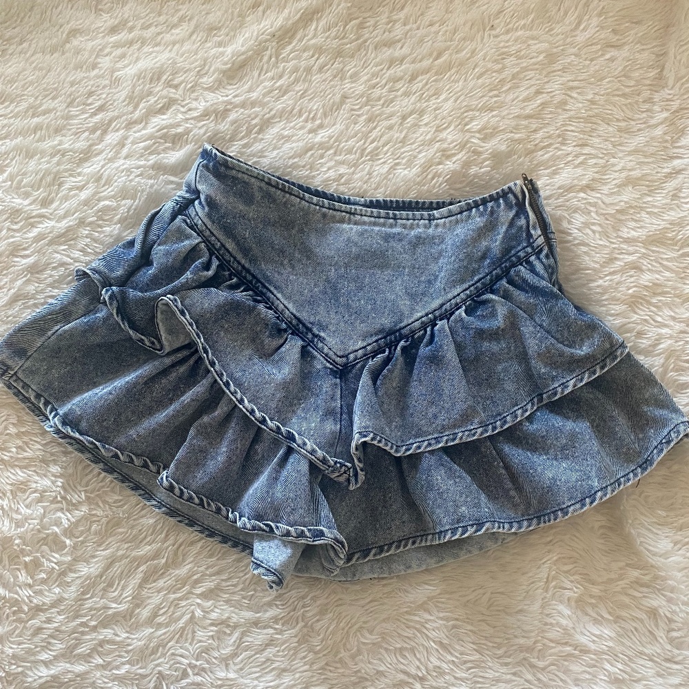 Denim skirt